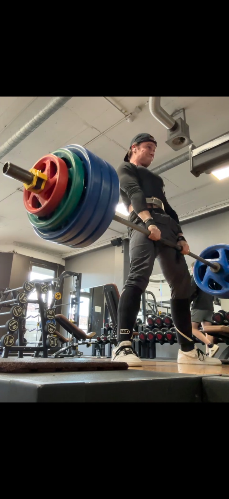 Luca beim Deadlift